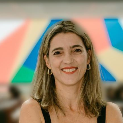 Fabiane Favareli Navega