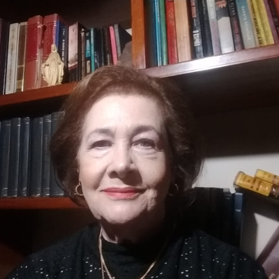 Lucia Iracema Zanotto de Mendonça