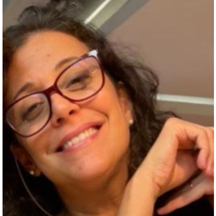 Débora Regina de Paula Nunes